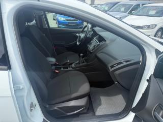 Ford Focus 1.6 16V KOMBI - náhled 7