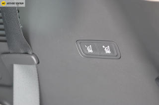 Hyundai Santa Fe 1,6 TGDI HEV 4WD STYLE PREMIUM - náhled 31