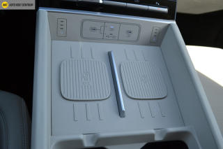 Hyundai Santa Fe 1,6 TGDI HEV 4WD STYLE PREMIUM - náhled 42