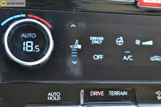 Hyundai Santa Fe 1,6 TGDI HEV 4WD STYLE PREMIUM - náhled 44