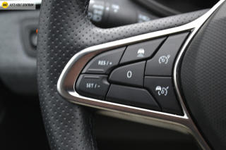 Renault Clio FULL HYBRID TECHNO E-TECH 145 - náhled 41