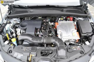 Renault Clio FULL HYBRID TECHNO E-TECH 145 - náhled 47