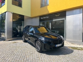 BMW X5 50e M-PAKET TAN CZ SKLADEM!