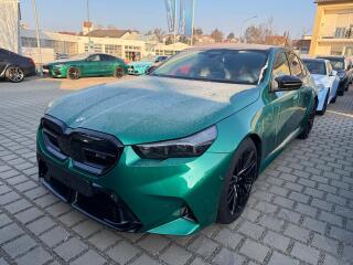 BMW M5 xDrive JAKO NOV� SKLADEM!