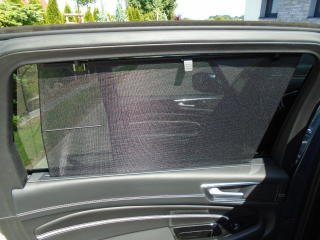 Ford S-MAX 2.0EcoBlue 140kw 8AT Vignale - náhled 19