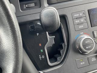 Toyota Sienna 3.5 V6 4x4 automat, 7 míst, TZ - náhled 28