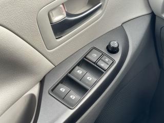 Toyota Sienna 3.5 V6 4x4 automat, 7 míst, TZ - náhled 30