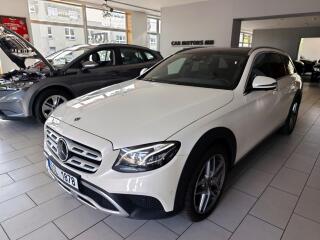 Mercedes-Benz E220CDI All-terrain TOP V�BAVA