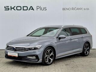 Volkswagen Passat Variant R-Line DSG 4Motion 2.0