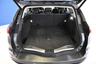 Ford Mondeo (2022) 2.0 140 KW LED VIGNALE Tažné M - náhled 8