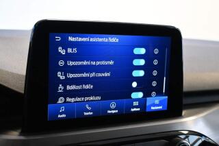 Ford S-MAX (2019) 2.0 8AT ECOBLUE TITANIUM - náhled 18