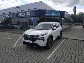 Nissan X-Trail E-POWER e-4ORCE TEKNA SKLADEM