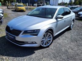 koda Superb 2.0TDI STYLE Bi-XENONY 1Majite