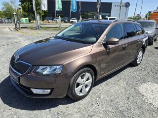 �koda Octavia 1.4TSI ELEGANCE 1Majitel