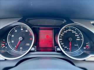 Audi A5 2,0 TFSI QUATTRO BIXENON 155K - náhled 18