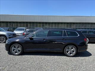 Volkswagen Passat 2.0 KAMERA 360,KEYLESS,VIRTUAL