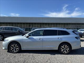 Volkswagen Passat 2.0 TDI IQ-LIGHT KAMERA 360