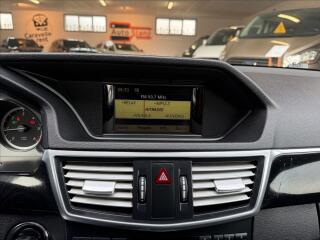 Volkswagen Transporter 2,0 TDI Caravelle DSG,110kW,8m - náhled 2