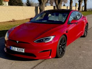 Tesla Model S Plaid 1020 HP