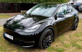 Tesla Model Y LR Dual Performance Baterie95%
