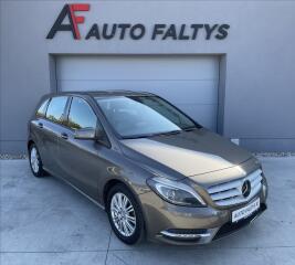 Mercedes-Benz 220 4MATIC 135KW �R.1.MAJ.