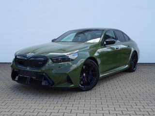 BMW M5 Sedan