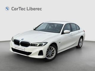 BMW 330e xDrive