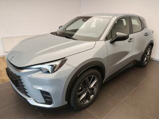 Lexus LBX ELEGANT TECH