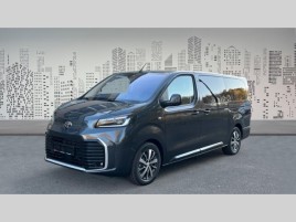 Toyota ProAce 2.0D L2 8AT Family 8S