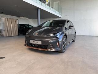 Cupra Born VZ 79 kWh / 326k / 2027