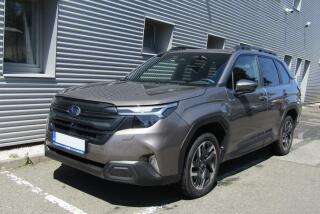 Subaru Forester FORESTER 2.0i COM NAV po 1.maj