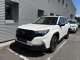 Subaru Forester NOV� FORESTER 2.0i COM. NAVI