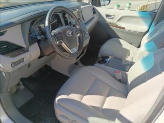 Toyota Sienna 3,5 VVTi - náhled 19