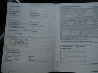 Volkswagen Golf Variant (2014) 2.0 TDI, 110 kW, Navi - náhled 40