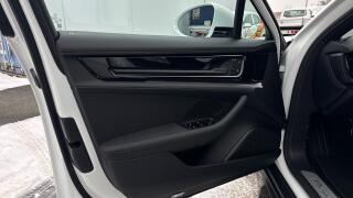 Porsche Panamera 4 E-Hybrid - náhled 21