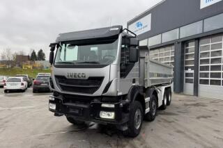 Iveco Trakker 500 8x4 t��strann� skl�p��