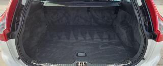 Volvo XC60 2.0 D4 133KW R-Design - náhled 20