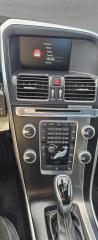 Volvo XC60 2.0 D4 133KW R-Design - náhled 25