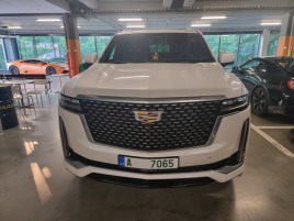 Cadillac Escalade PREMIUM LUXURY NEW 4ROKY ZÁRUK