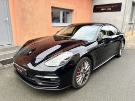 Porsche Panamera 4S Matrix CZ 1.maj Servis