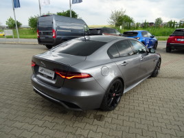 Jaguar XE D180 R - Dynamic SE - náhled 13