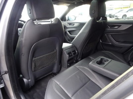 Jaguar XE D180 R - Dynamic SE - náhled 16
