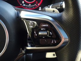 Jaguar XE D180 R - Dynamic SE - náhled 22