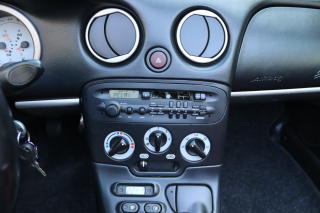Fiat Barchetta 1.8i 16V 96kW LIMITED - náhled 37