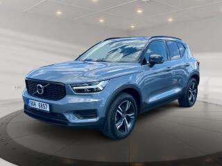 Volvo XC40 R-DESIGN B4 145kW AWD TA�N� CZ