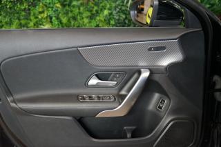 Mercedes-Benz Třídy A (2023) 180*CAMERA*CARPLAY* - náhled 18