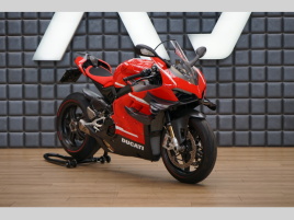 Ducati Superleggera V4 Akrapovi 