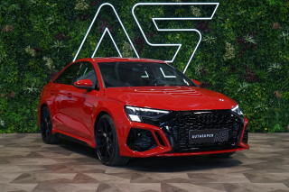 Audi RS 3 Limo B&O Matrix Zruka Servis