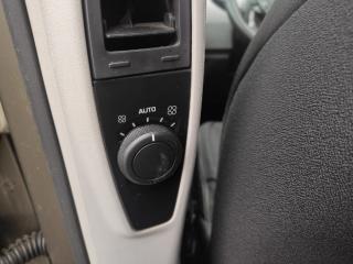 Citroën C4 Picasso (2013) 1.6i 120k MAN5 PO STK tažné - náhled 16