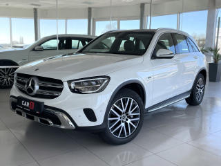 Mercedes-Benz GLC 300e 4Matic*Webasto*Panora*DPH